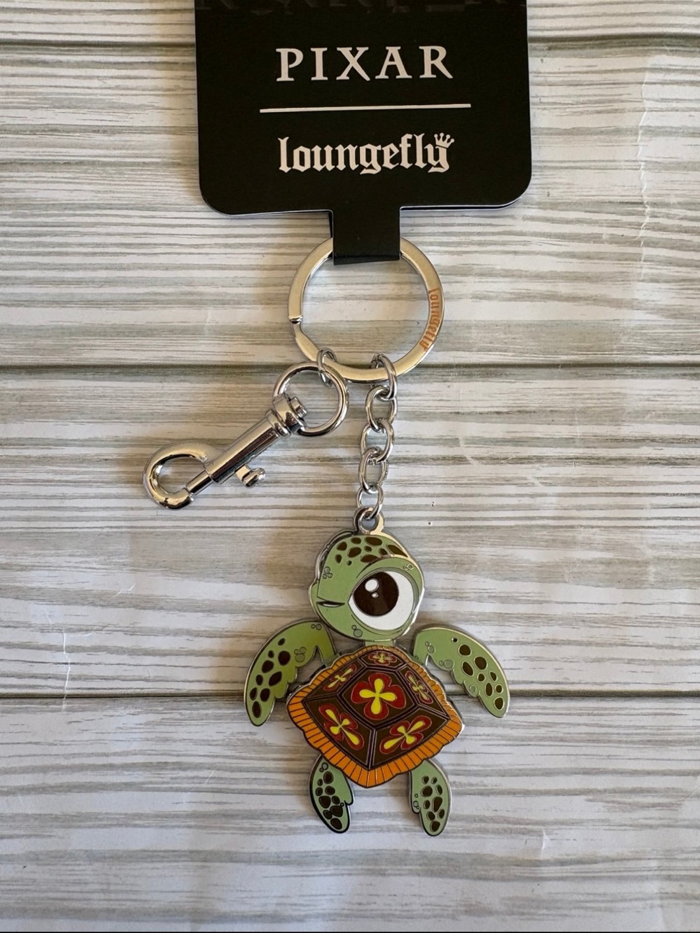 🐢Loungefly Disney Pixar Squirt Enamel Keychain